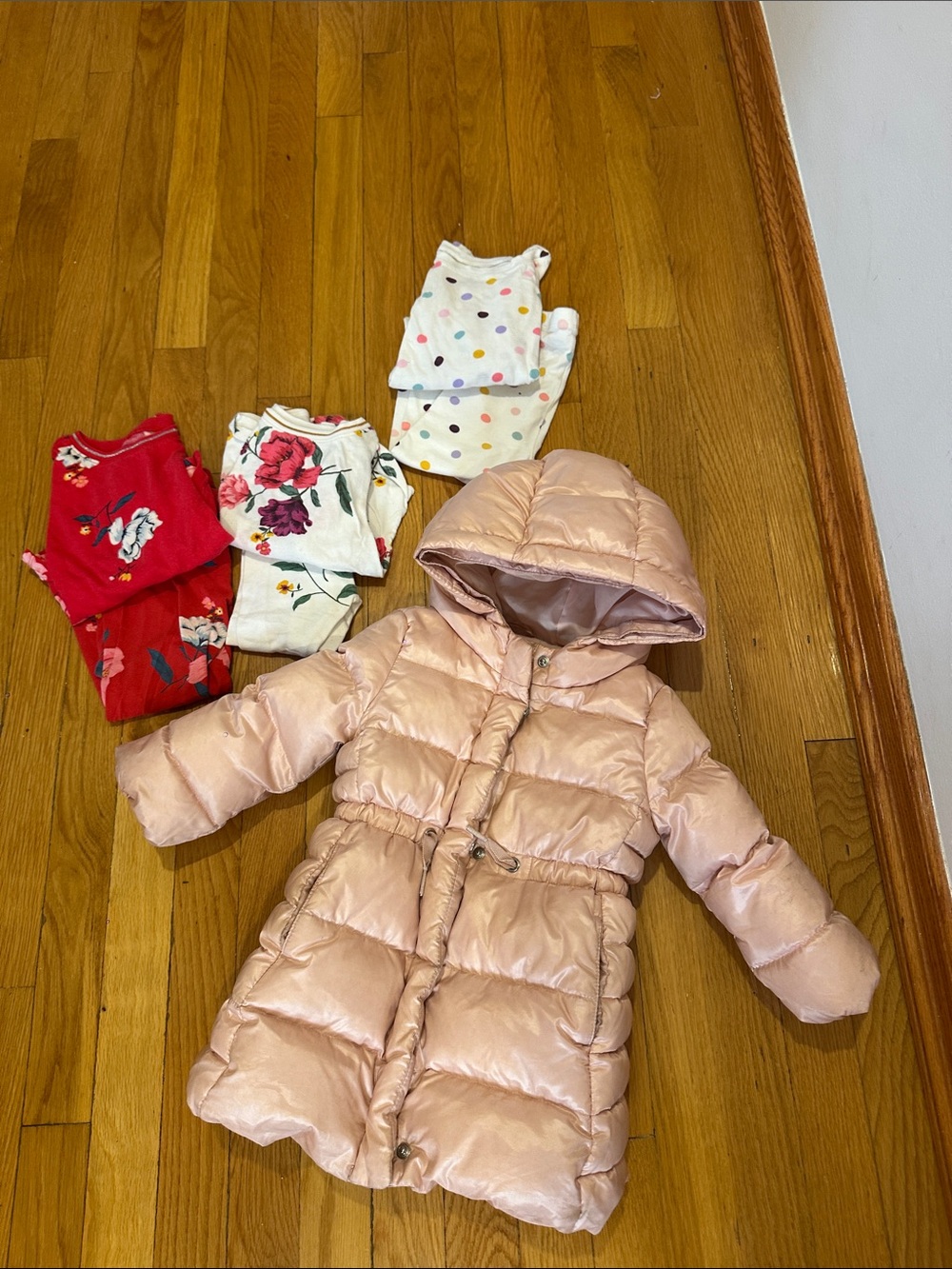 Gap Girls Light Pink Puffer Hooded Coat and pajamas bundle size 2t